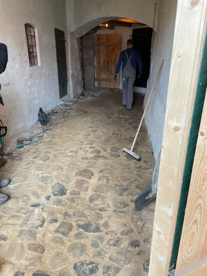 Mølle Kælderen, Vogn porten